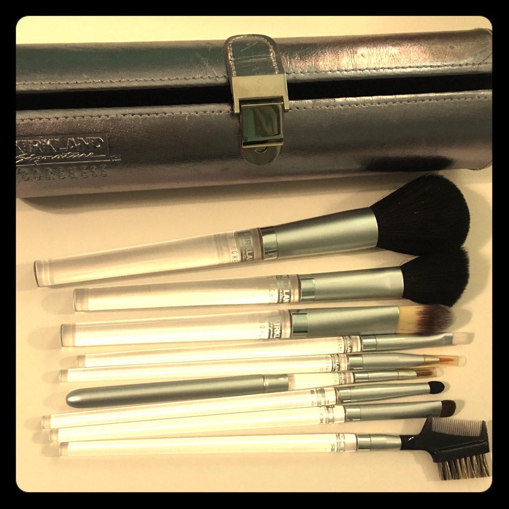 Kirkland by Borghese make-up brushes & container